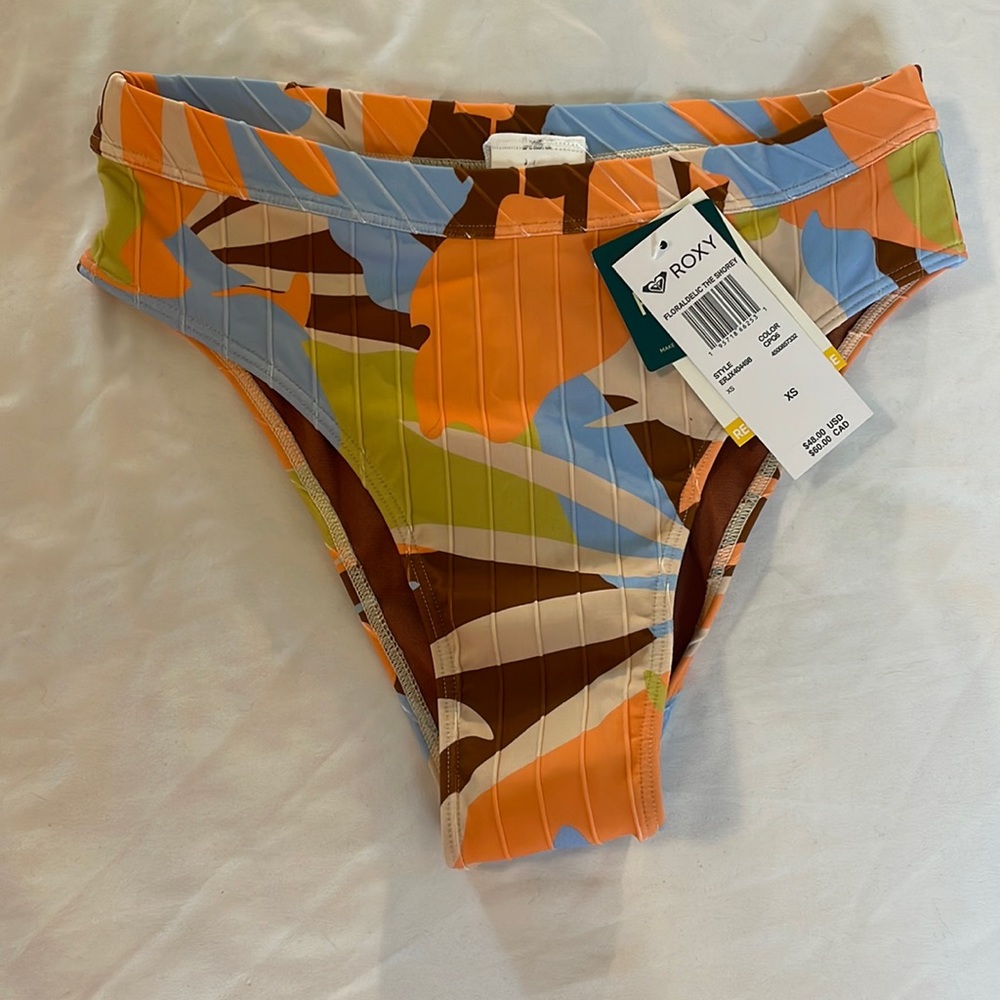 Roxy swim bottoms NEW WITH TAGS